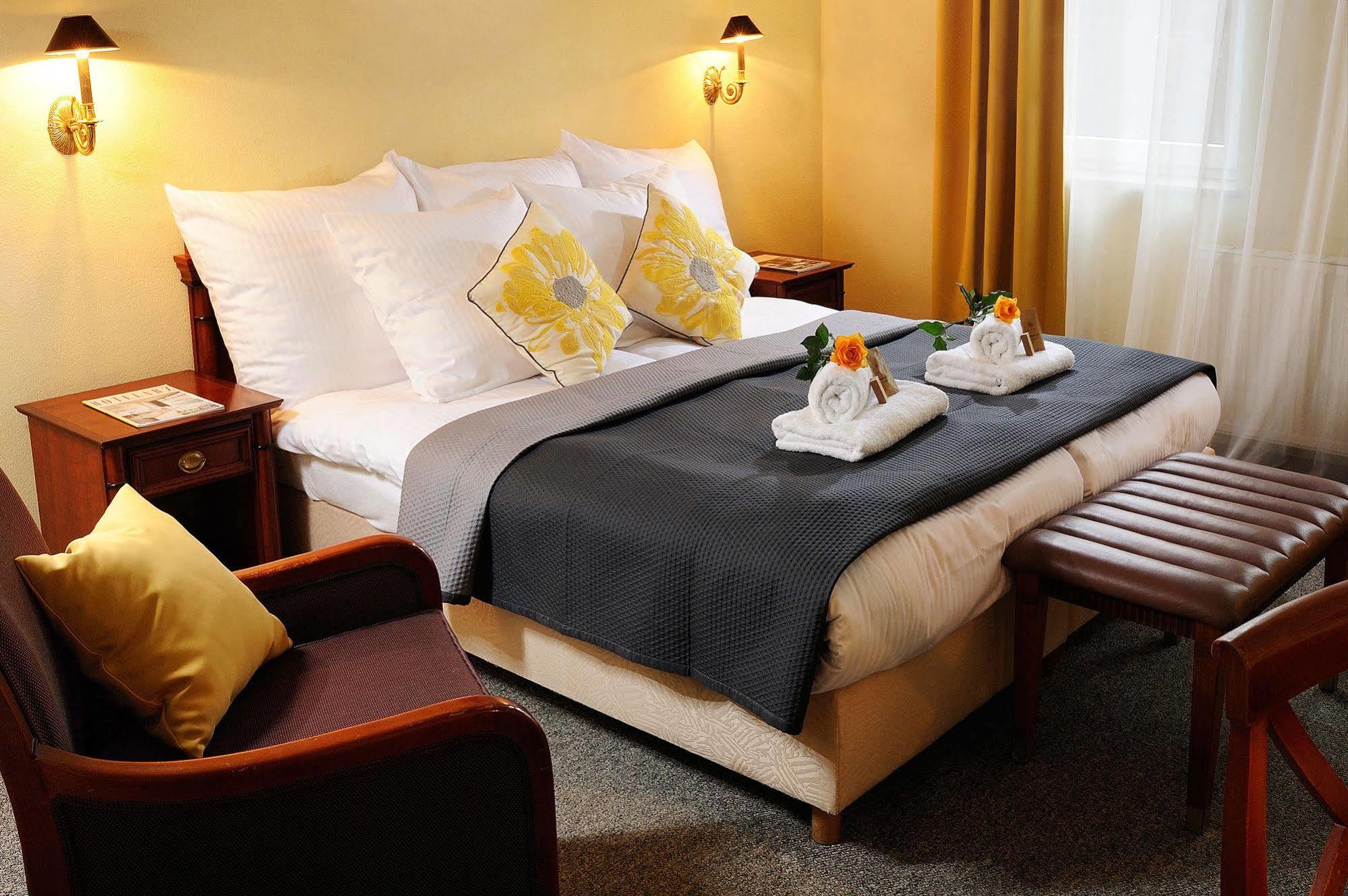 Salis Hotel 3*